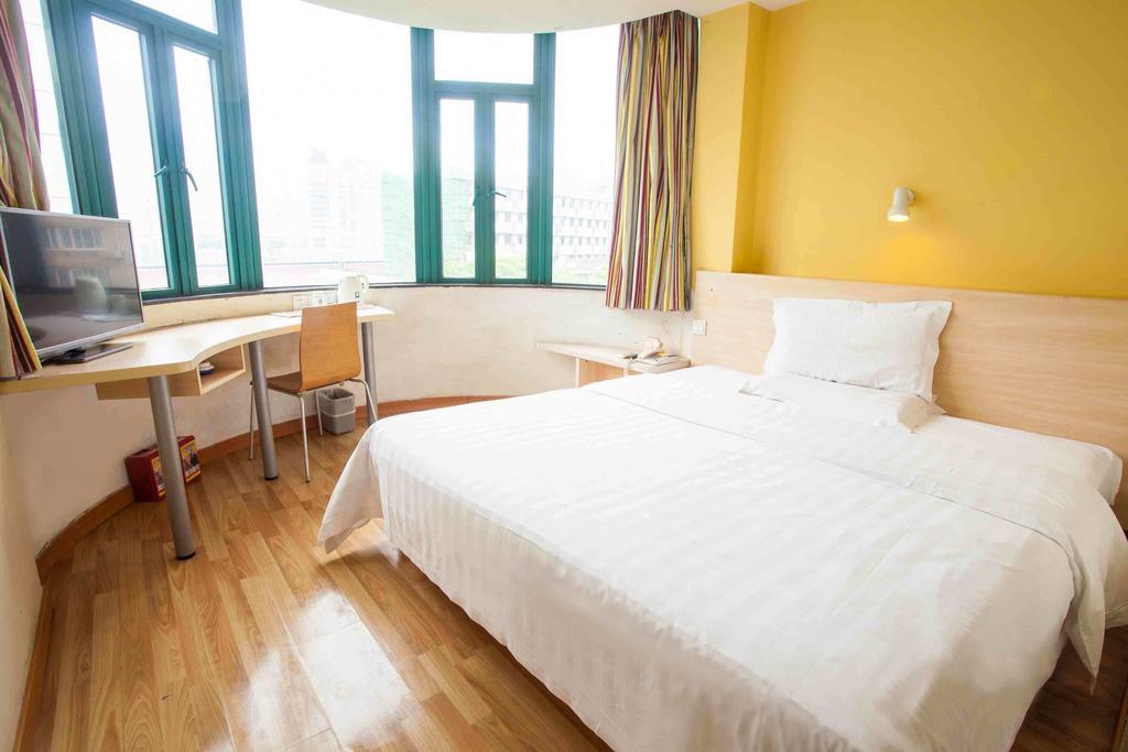 7Days Inn Guiyang Posts And Telecommunications Building Camera foto