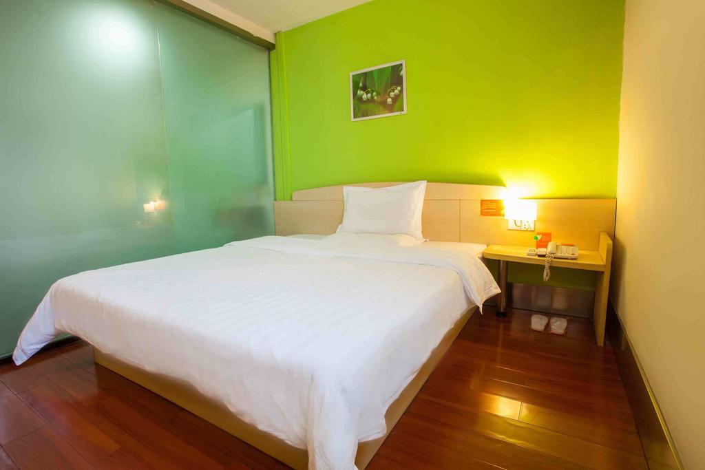 7Days Inn Guiyang Posts And Telecommunications Building Esterno foto
